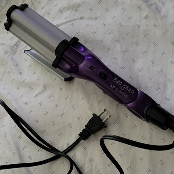 BedHead TIGI Wave Artist hot tool NWOT - Picture 1 of 5